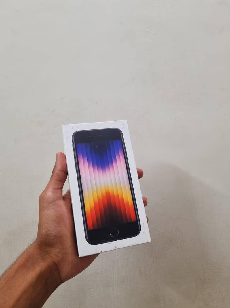 Apple iPhone SE 0