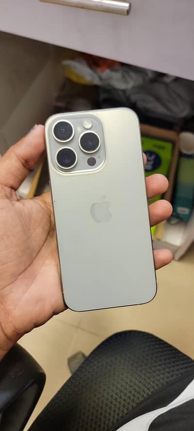Apple iPhone 15 Pro