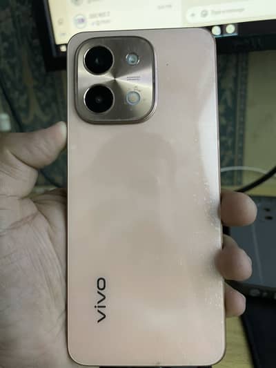 Vivo Y28