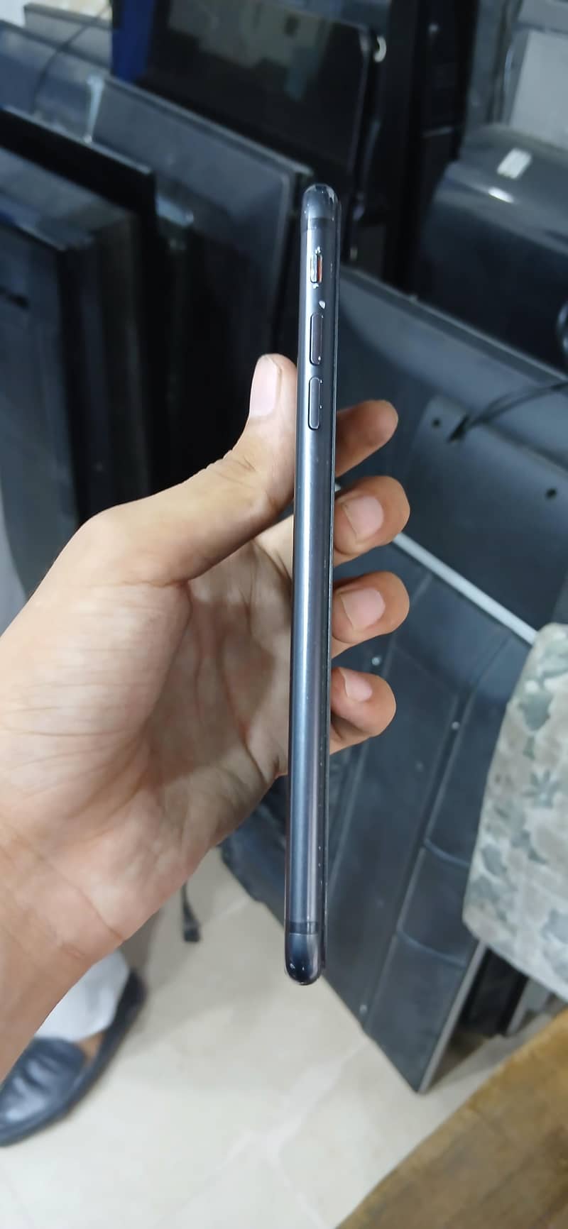 Apple iPhone 7 Plus 2