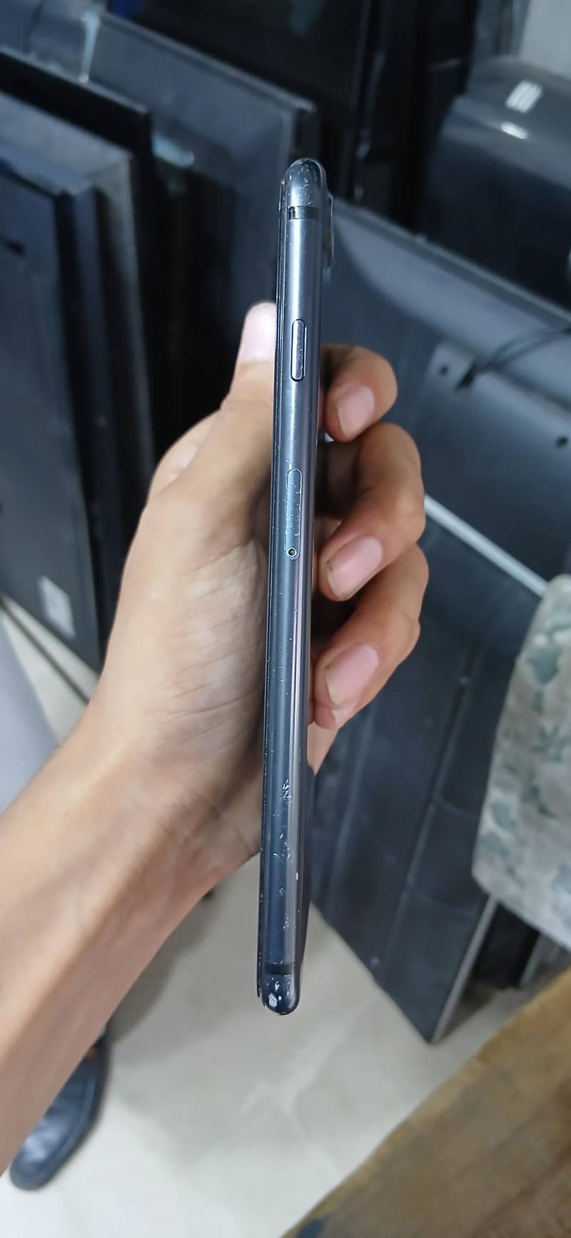 Apple iPhone 7 Plus 3