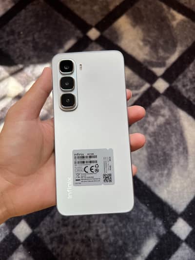 Infinix Hot 60i