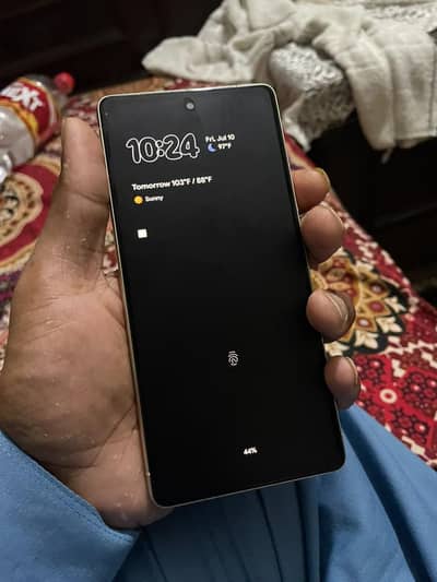 Google Pixel 7 lush condition
