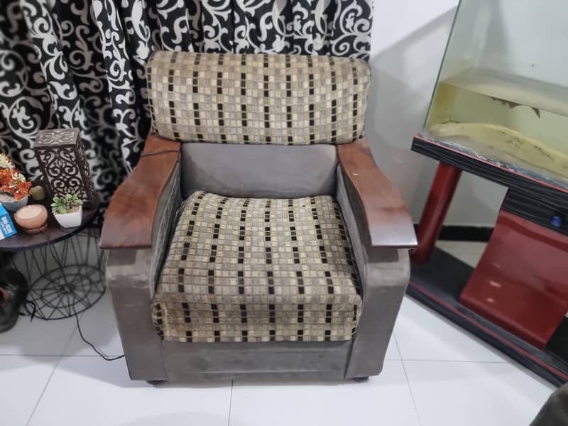 7 Seater 2 Diffrents Sets 0