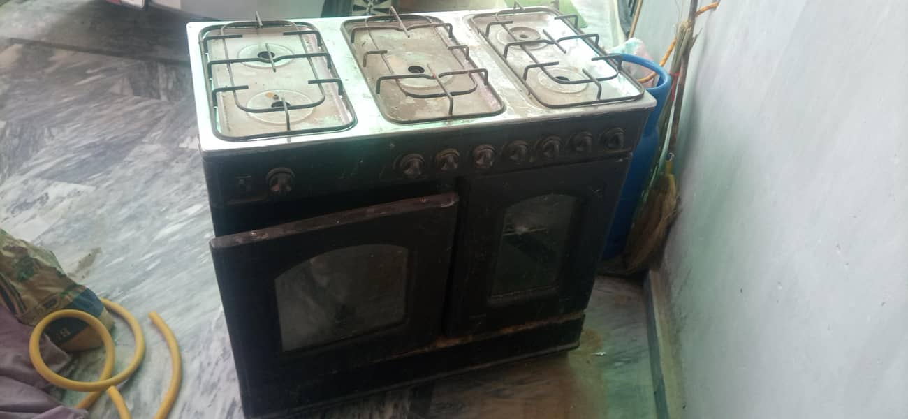 Cooking range/baking stoves 0