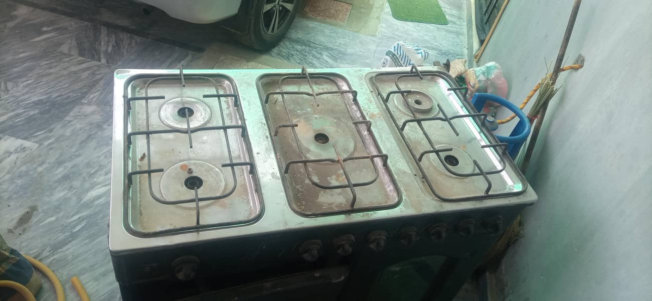 Cooking range/baking stoves 2