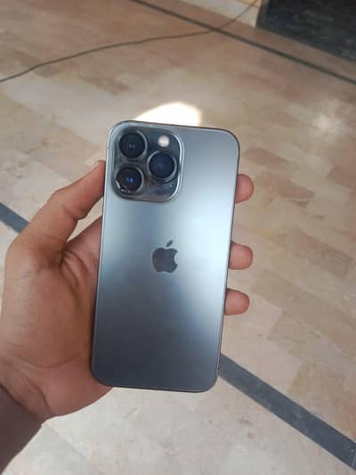 Apple iPhone 13 Pro