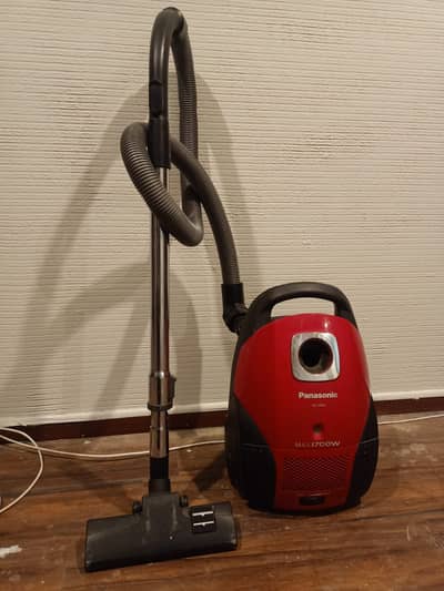 Panasonic Vacuum Cleaner | 1700W Vacuum Cleaner | MC-CG525