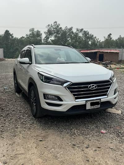Hyundai Tucson 2021 awd ultimate full option