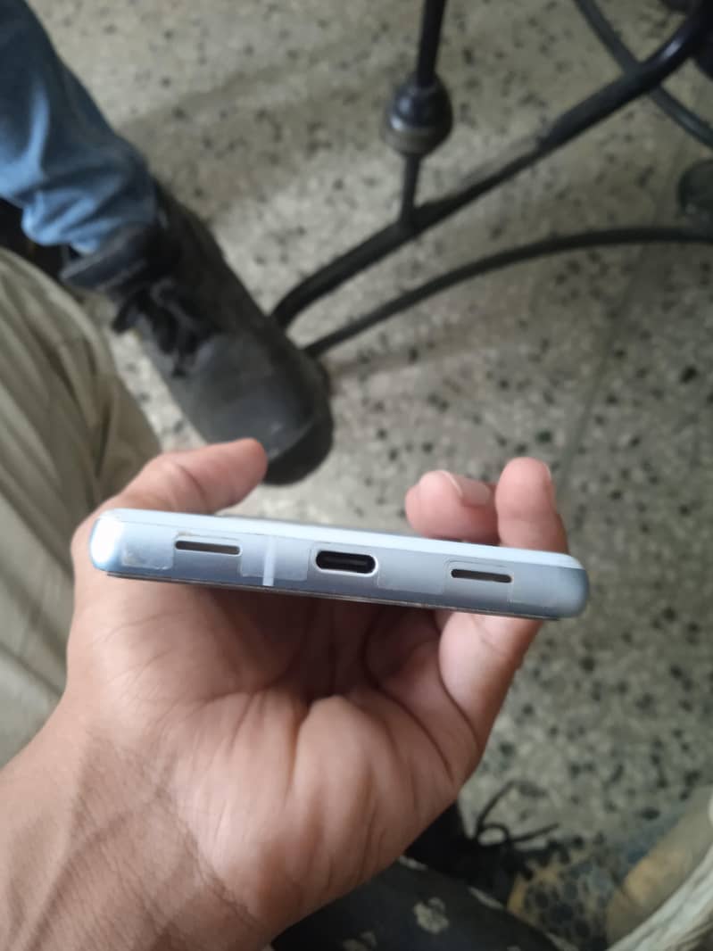 Google Pixel 7a 1