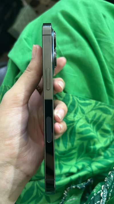 Apple iPhone 13 pro pta approved 10/10 selling because i need money