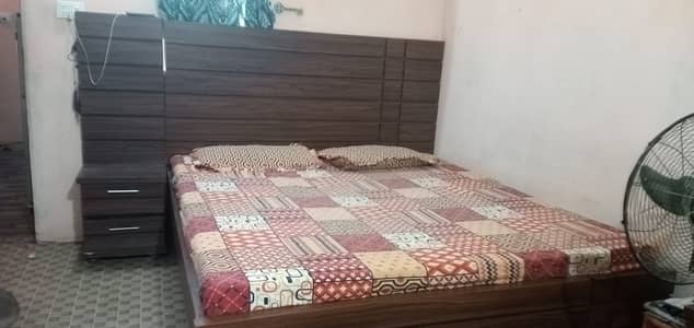  Complete Bedroom Furniture Set for Sale 
