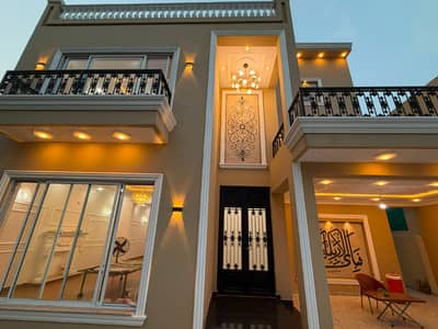 20Marla brand new house for sale 6bad attached bathroom double TV double kitchen tile flooring woodwork good location