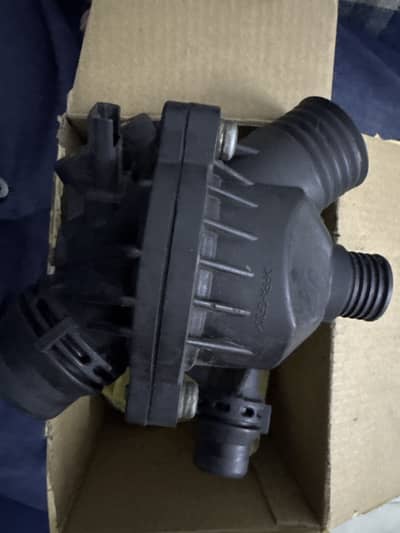 BMW Thermostat