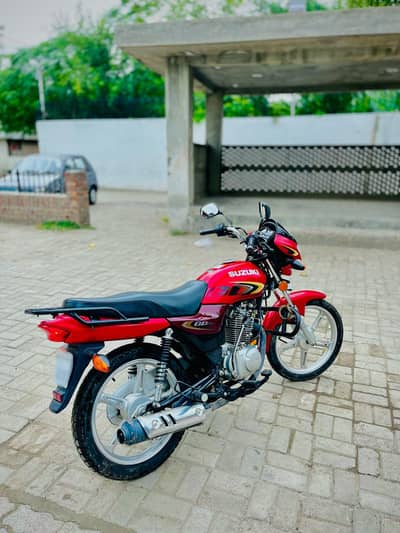 Suzuki GD 110S smooth ride