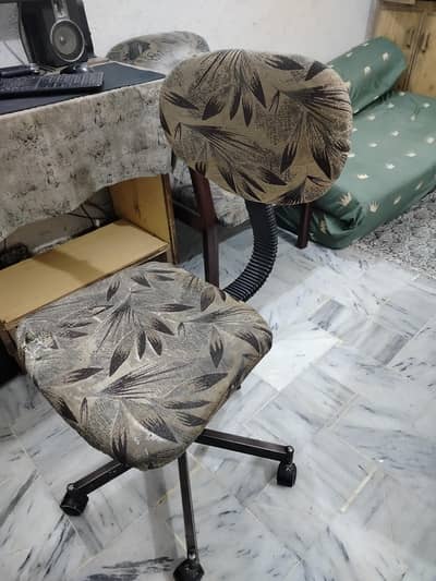 Computer Chair for sale metal base
