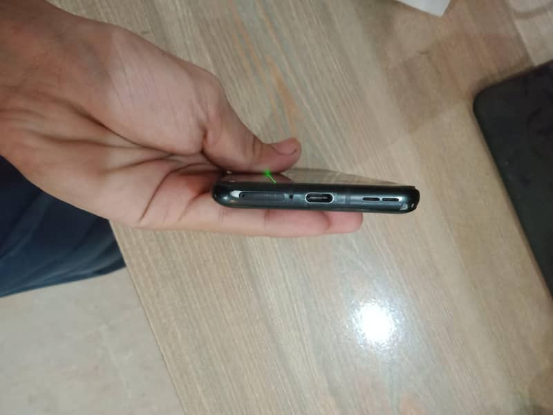 One Plus 10 Pro 4