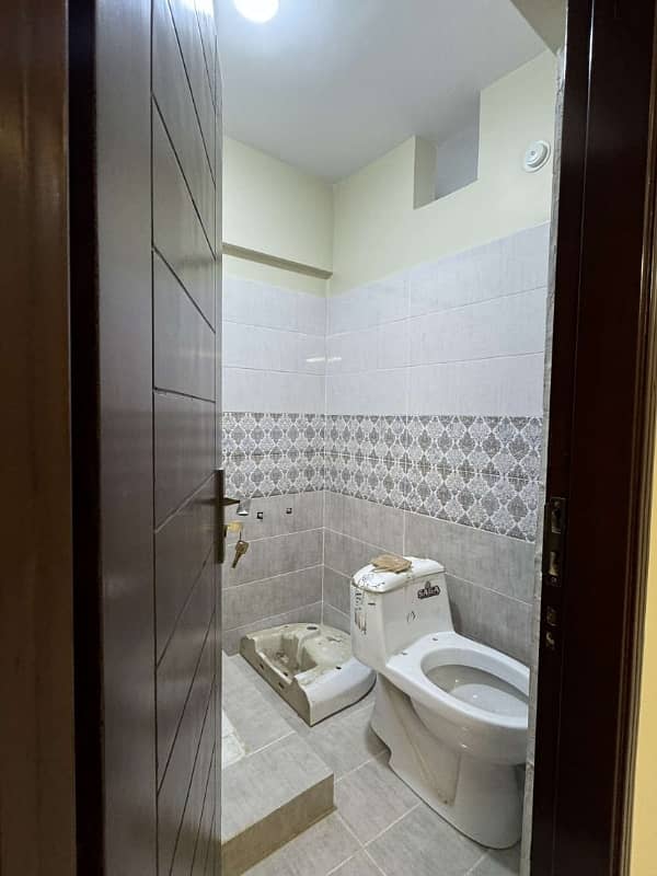 WELL MAINTAINED PORTION 4