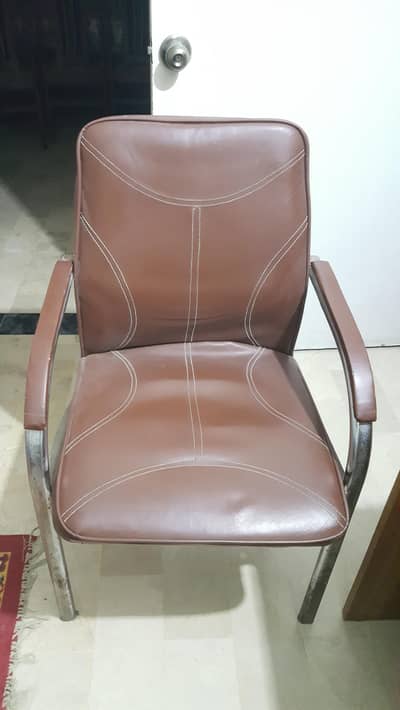 6 chair available