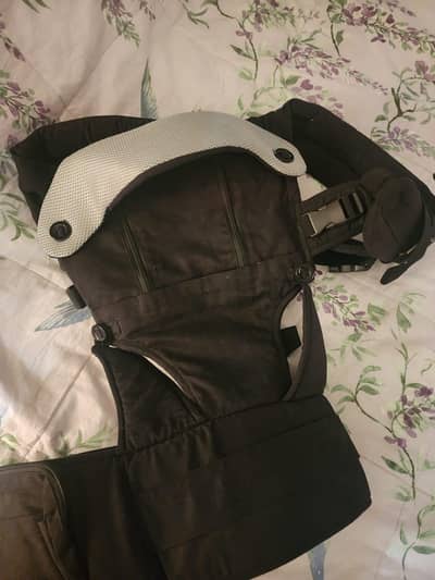 Kogan soft structured baby carrier