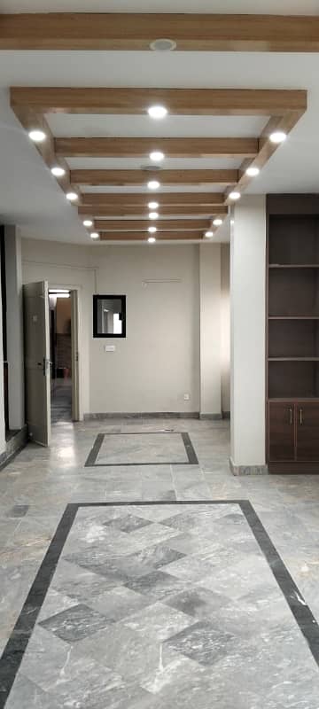 1050 Sq. Ft. Executive Office Available for Rent in Gulberg 3, Lahore