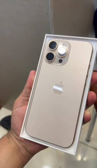 iPhone 16 Pro Max FU HK Box cable