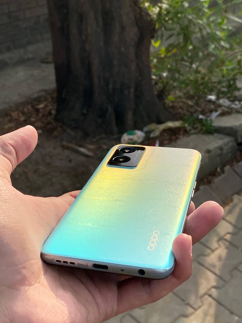 OPPO A76 5