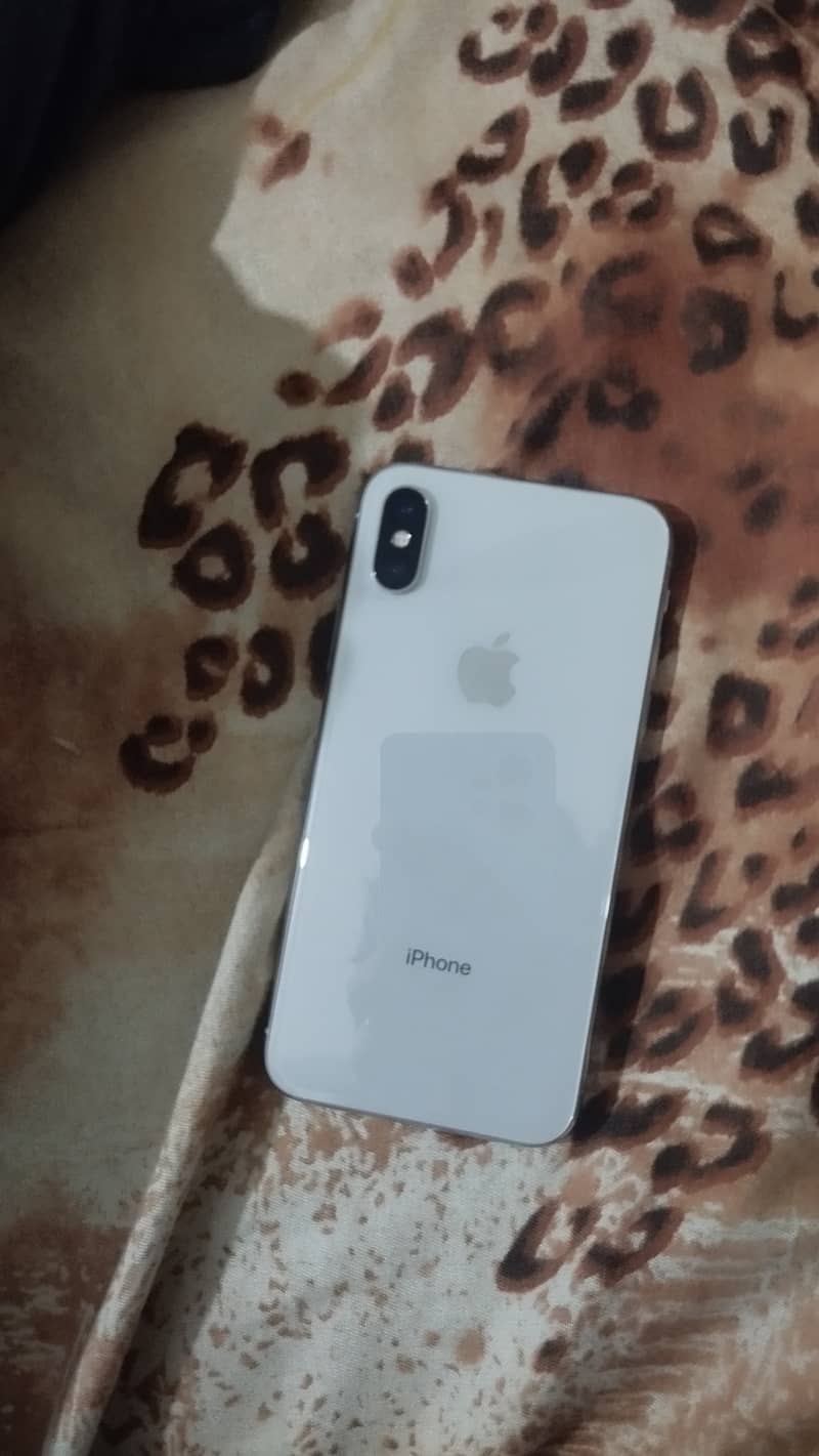 Apple iPhone X 5