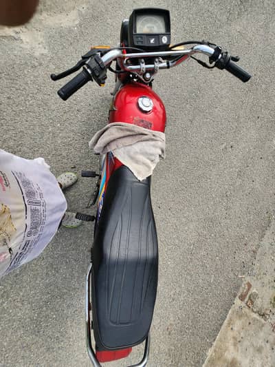 honda 70 home used bike in good condition urgent sale