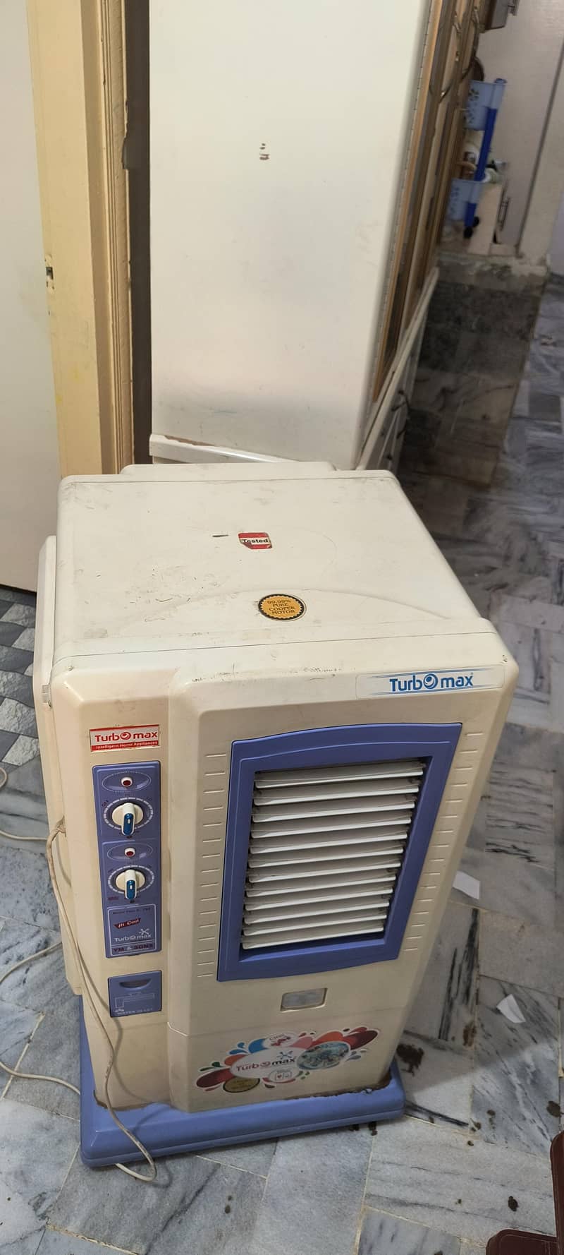 Room cooler 6
