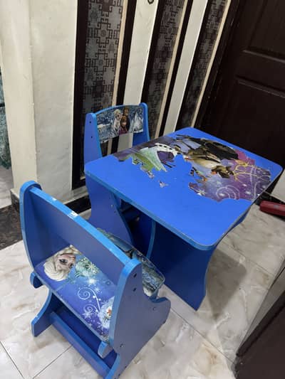 Kids Table Chair Set