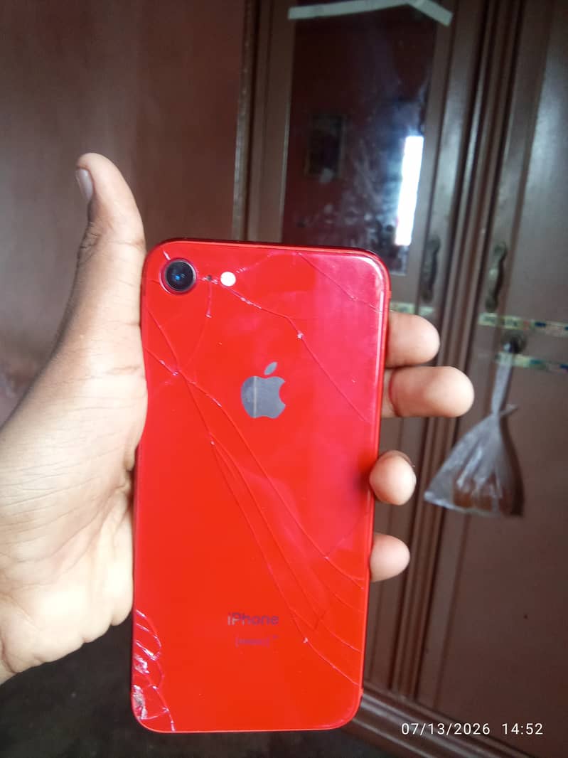 Apple iPhone 8 0