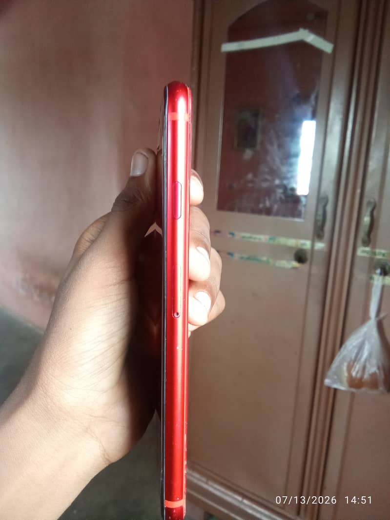 Apple iPhone 8 2