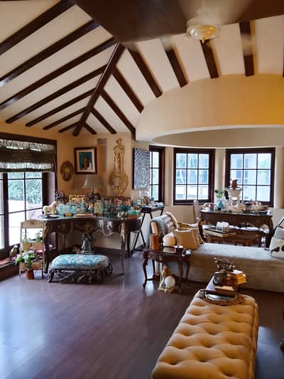 32 Marla House For Sale on Sarwar Road Main Cantt
