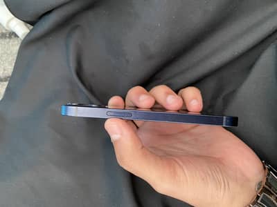 Apple iPhone 12 mini