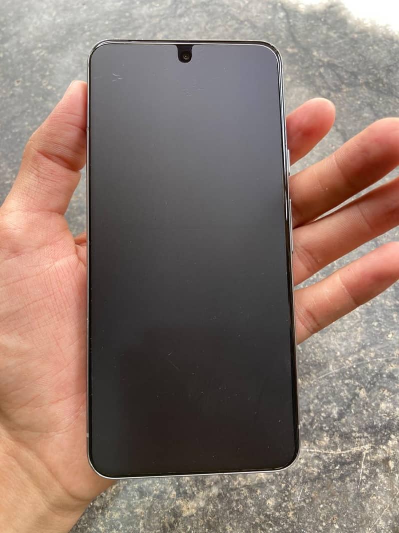 Google Pixel 8 2