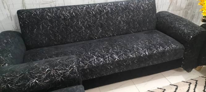 brand new safa set 8 seater 2 sofa combads and 2  1,1 seater