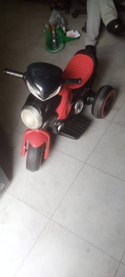 rechargeable battery operated electric bike