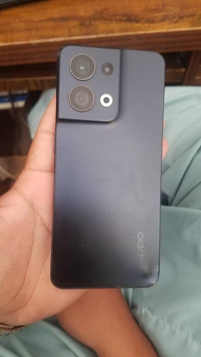 OPPO Reno8