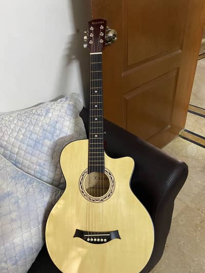 Brand New Acoustic Guitar – Never Used | Complete with Original Box,