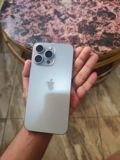 Apple iPhone 15 Pro Max