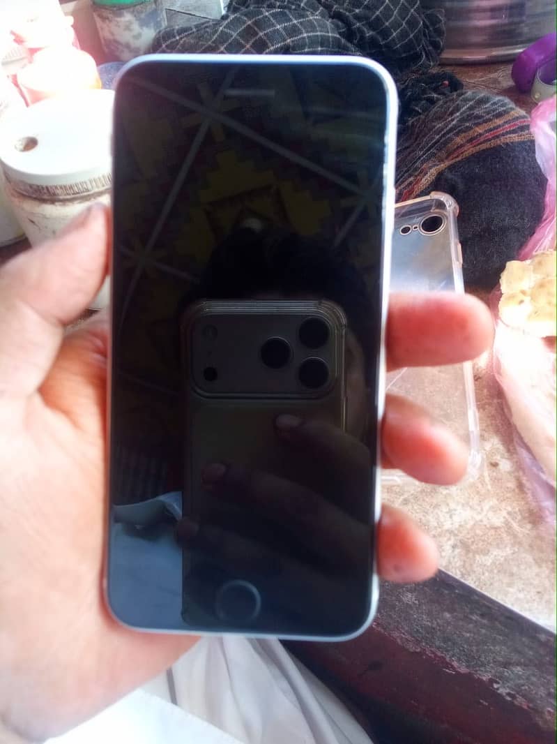 Apple iPhone SE 0