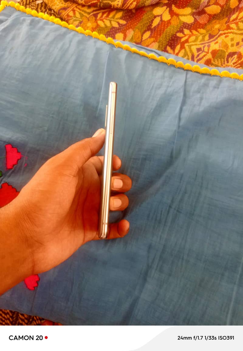 One Plus 8T 5