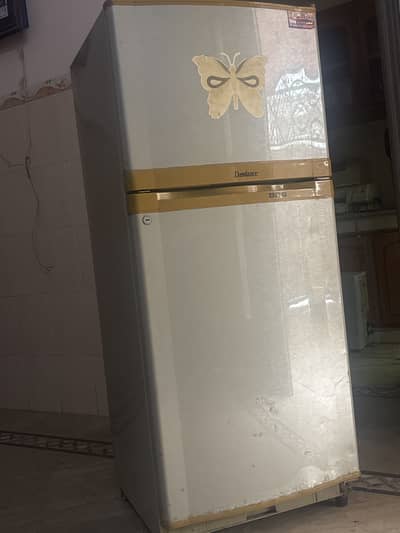Refrigerator fridge dawlance