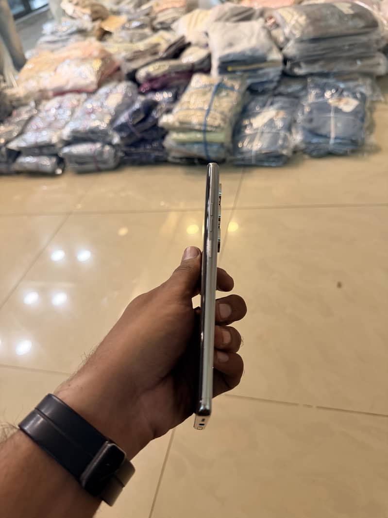 Tecno CAMON 40 Pro 2