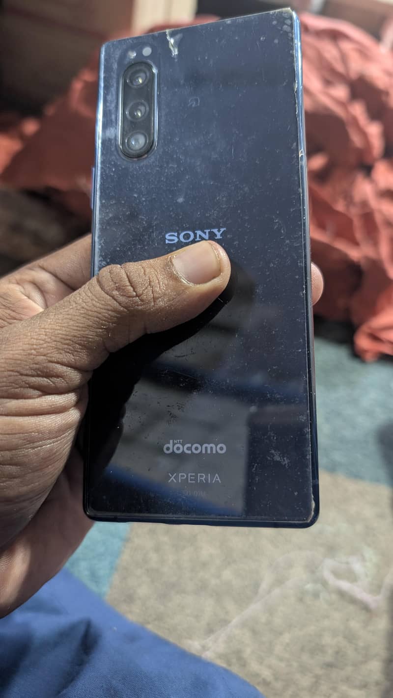 Sony 5 1