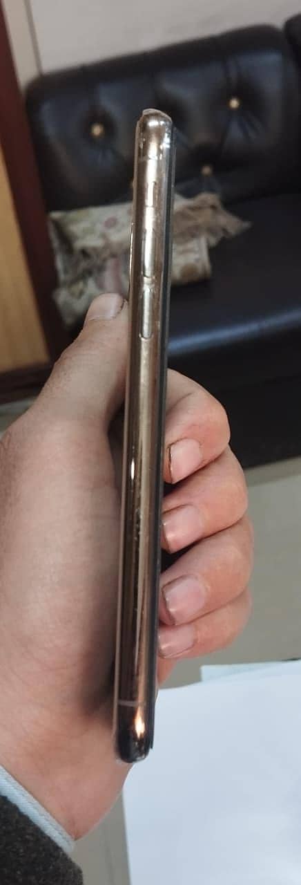 Apple iPhone XS 2