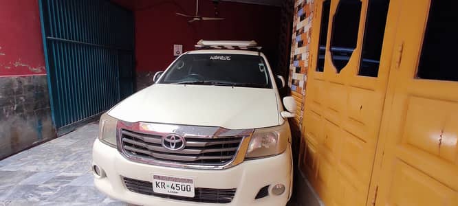 Toyota Hilux 2011