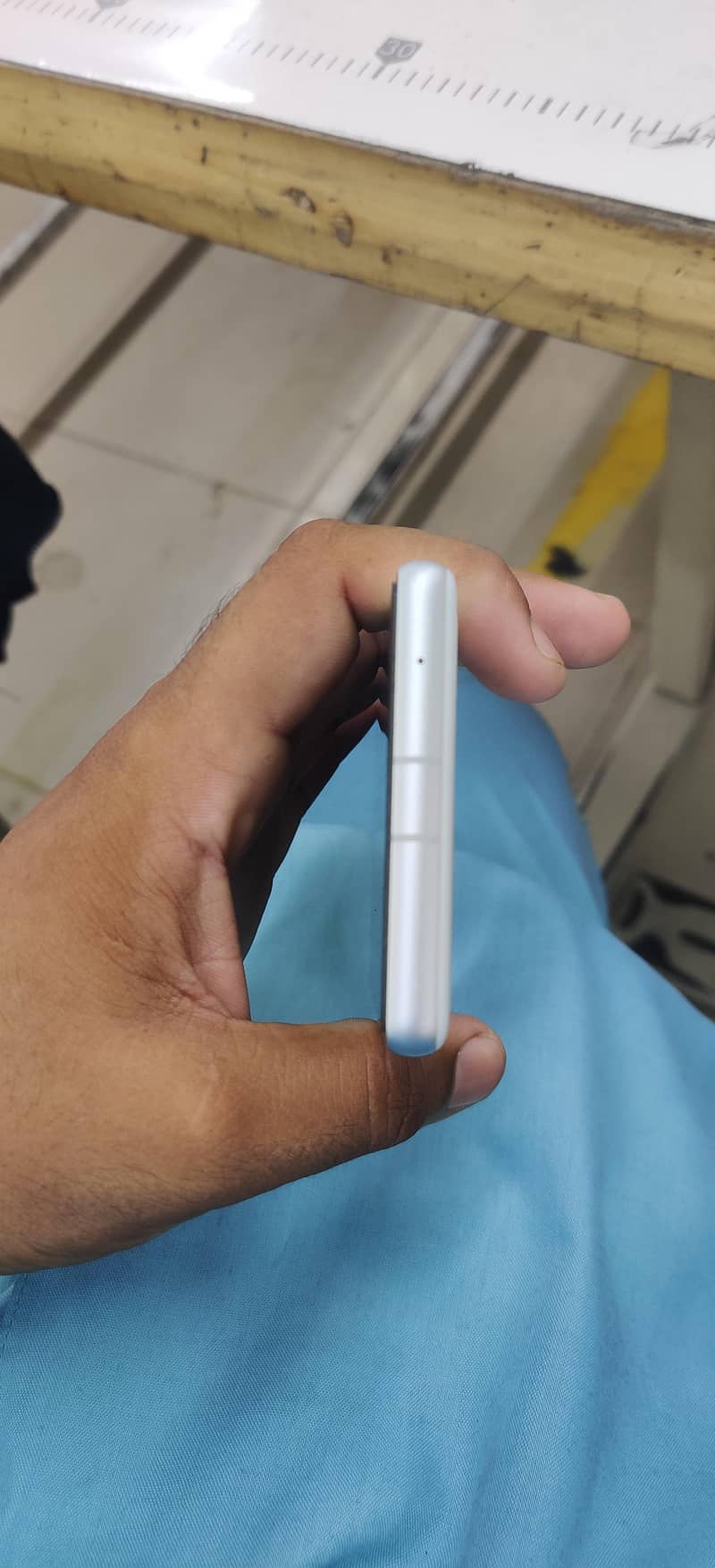 Google Pixel 7a 4