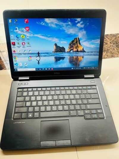 Dell Latitude E5440 4Gb Ram/128SSD